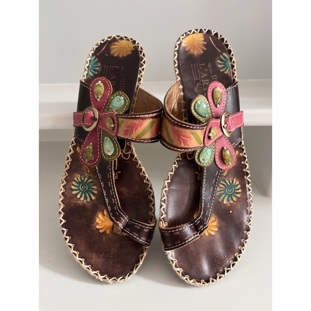 L'ARTISTE Santorini Leather Sandals Flower  Design Women Size 36 Toe Flip Flop